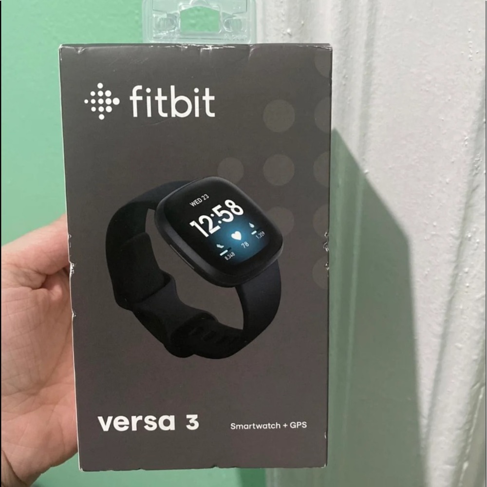 Brand new in box Fitbit versa 3 smartwatch